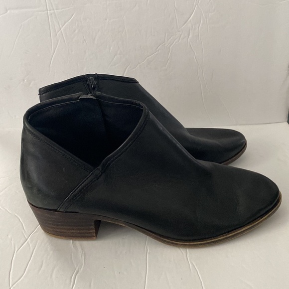 Lucky Brand Black Brekke Leather Bootie - Picture 5 of 11